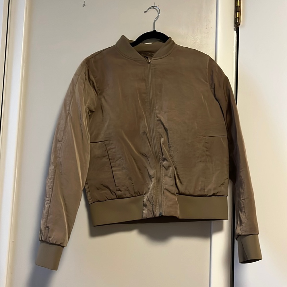 Lululemon Reversible Bomber Camel